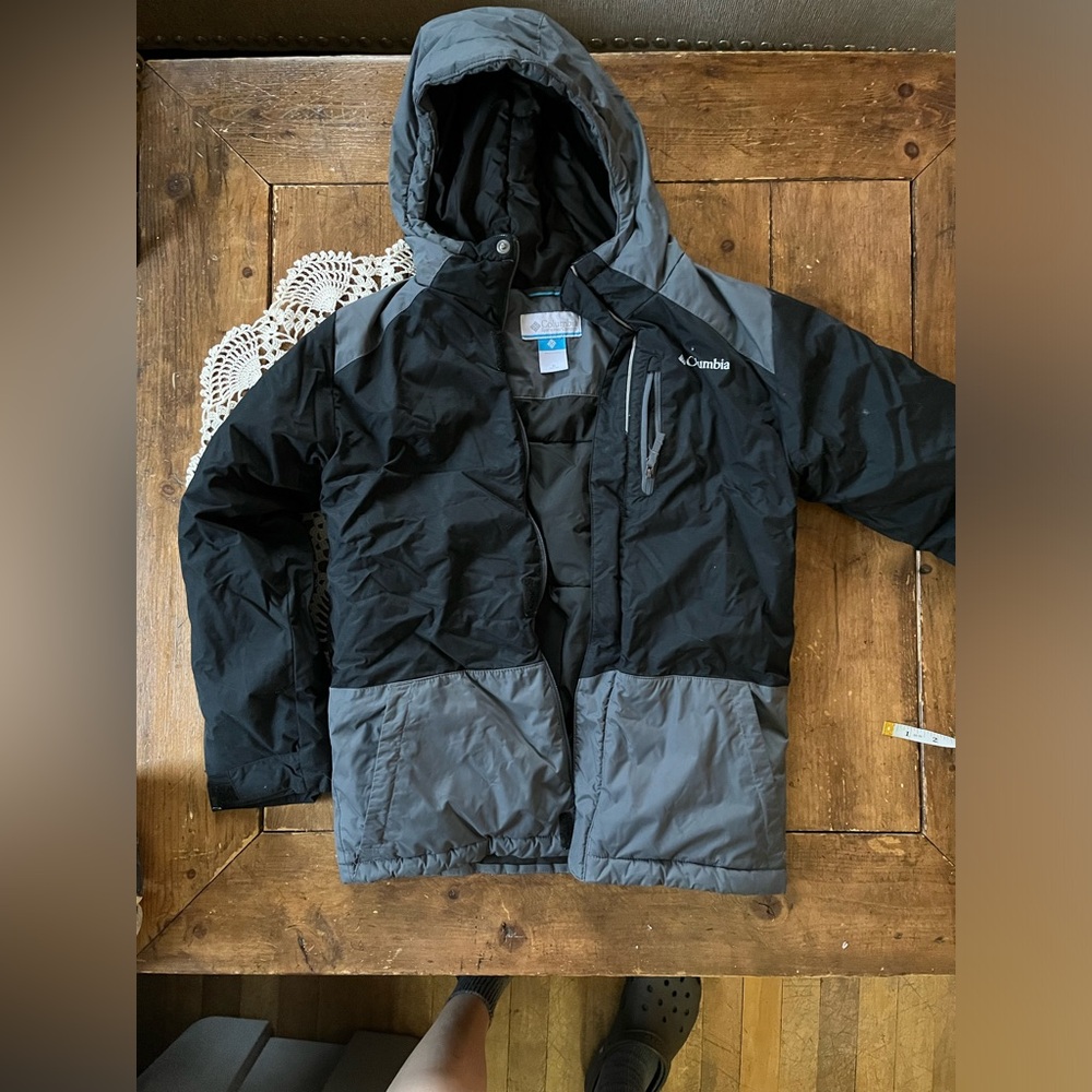Vintage Columbia boys jacket black and grey Med 10/12